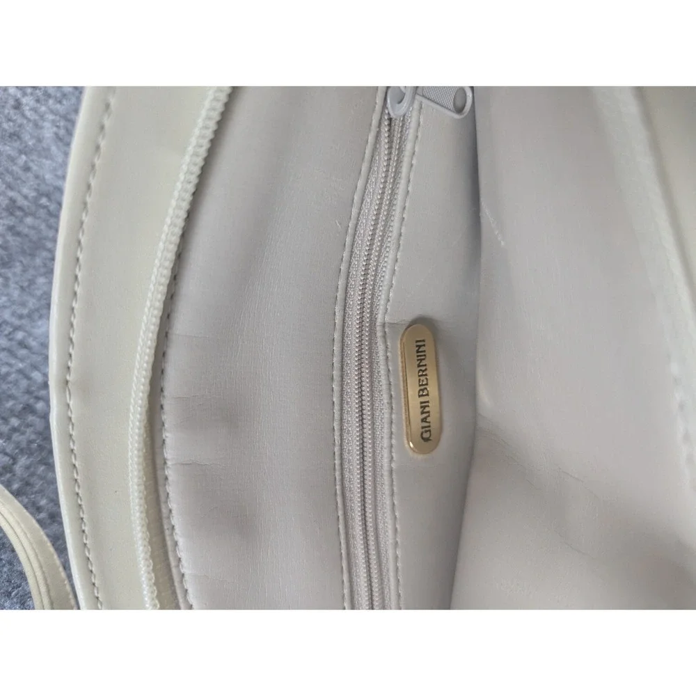 Giani Bernini Cream Handbag Vintage Purse